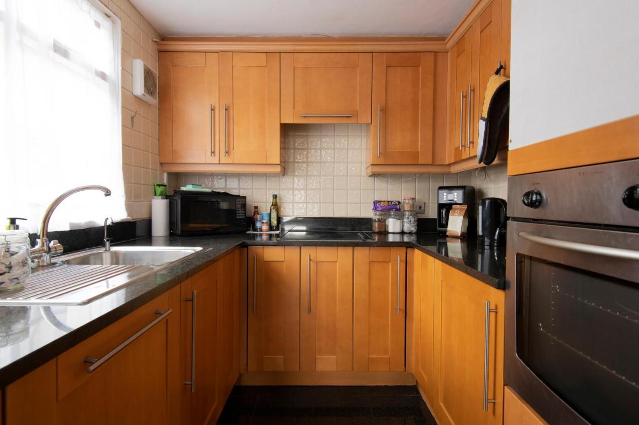 Fantastic 3 Bed Brighton House- Sleeps 6- Superfast Wifi And Garage 아파트 외부 사진